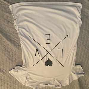 Maternity shirt size M